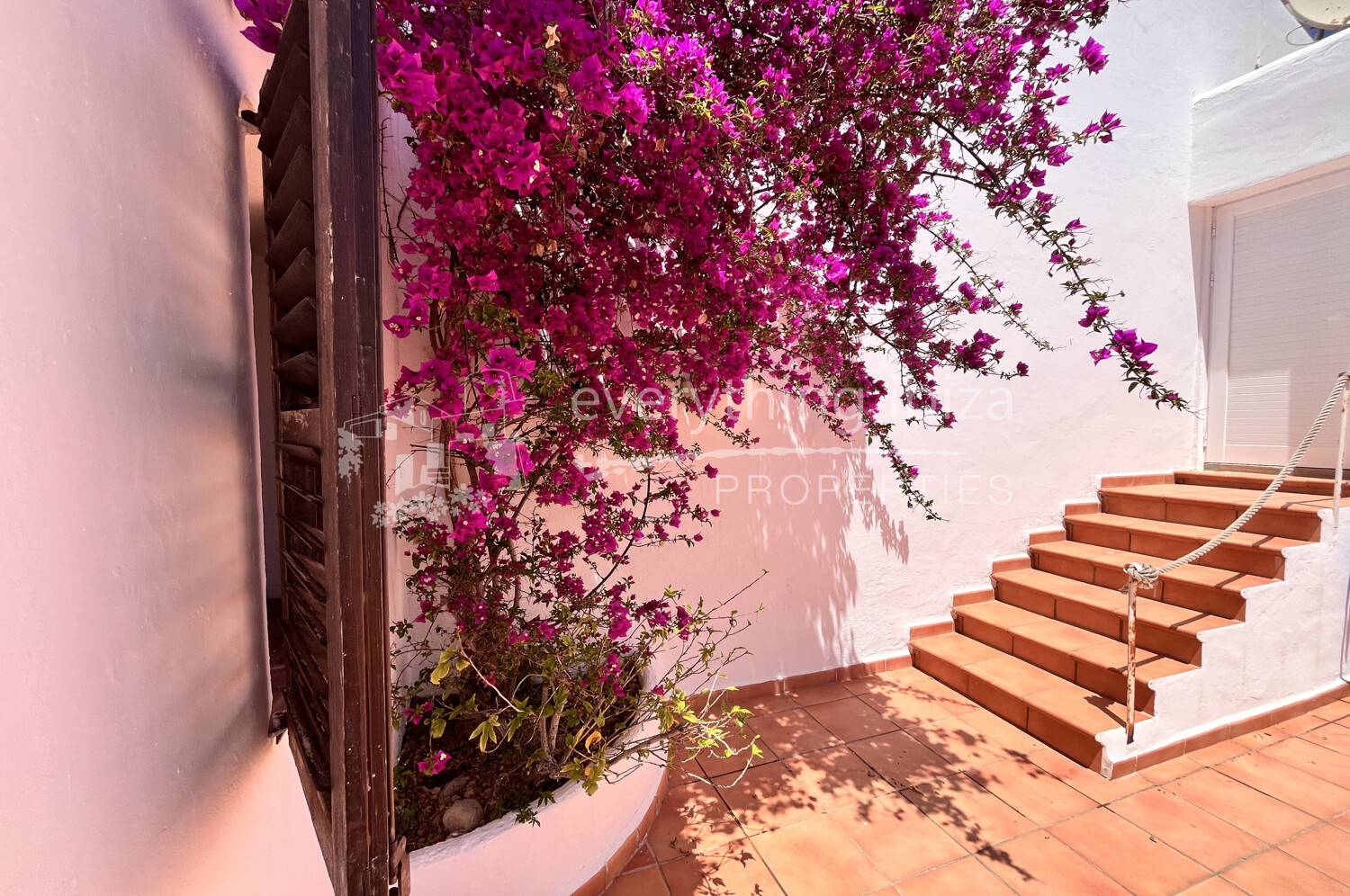 Elegant Traditional Semi Detached House with Lots of Charm and Es Vedra Views, ref. 1707, for sale in Ibiza by everything ibiza Properties