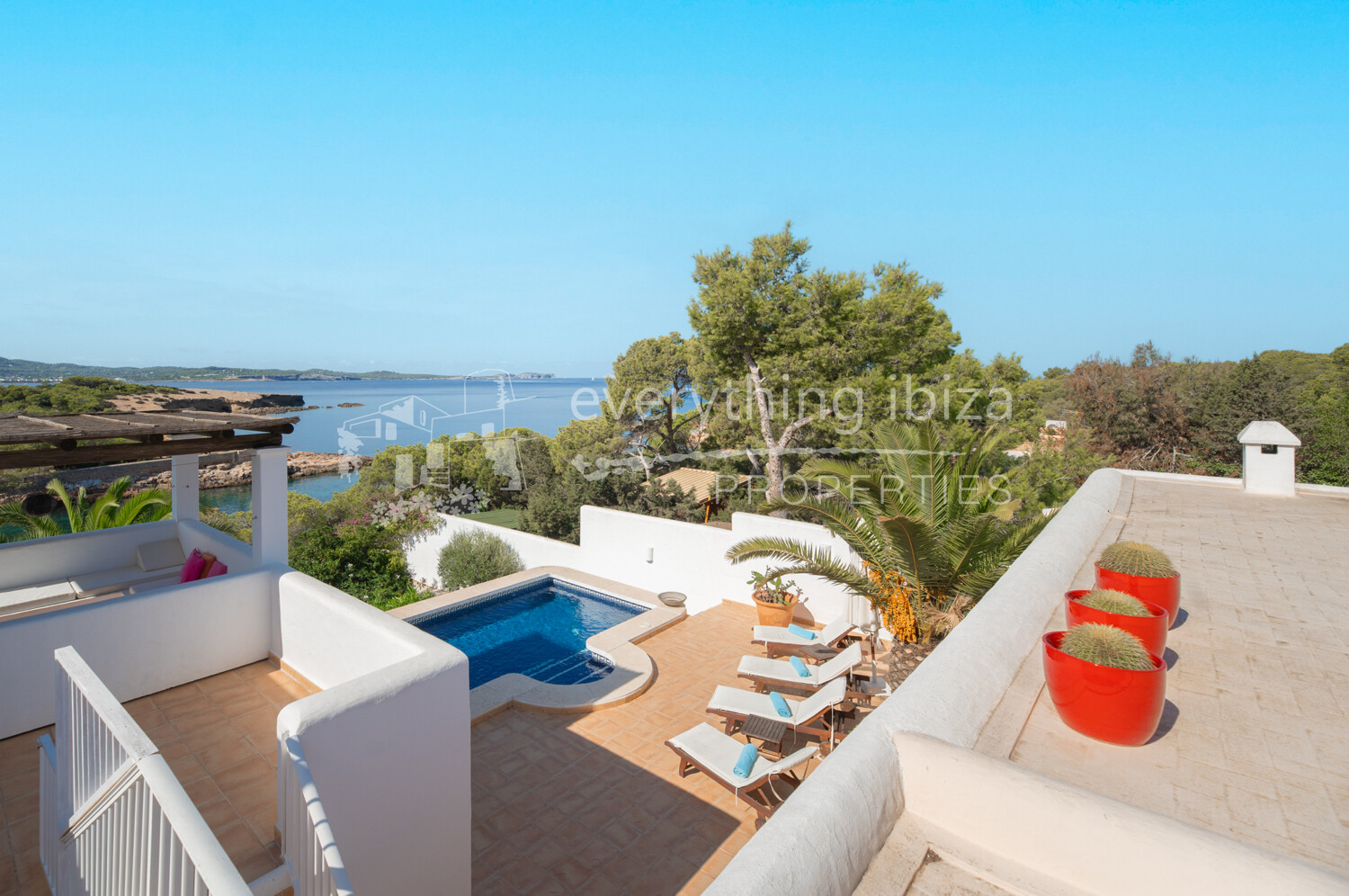 Frontline Detached Villa with Character and Direct Access to the Beach, ref. 1713, for sale in Ibiza by everything ibiza Properties
