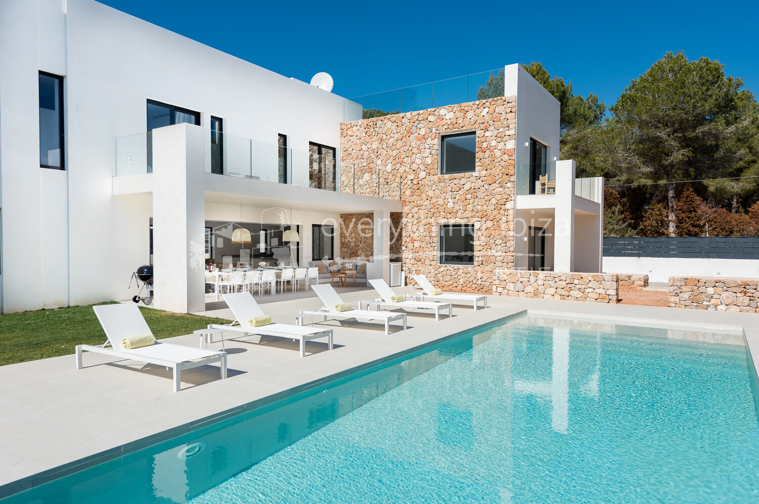 Stunning New Modern Villa Close to the Coastline and Nearby Beaches, ref. 1719, for sale in Ibiza by everything ibiza Properties
