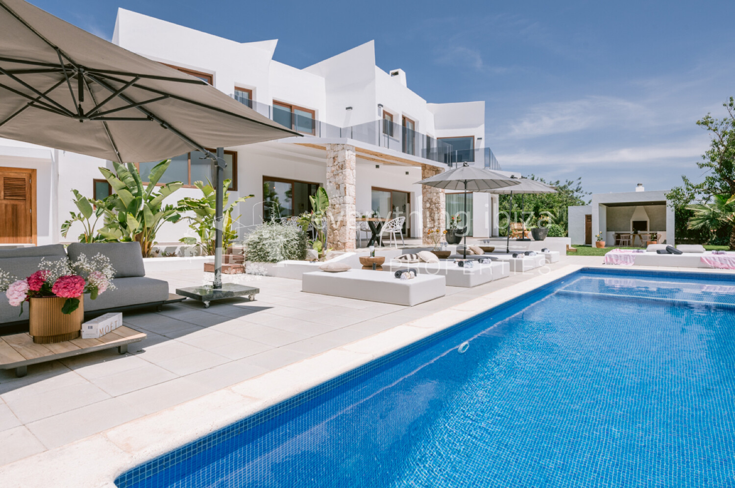Modern Luxurious Detached Villa with Private Pool and Beautiful Garden, ref. 1720, for sale in Ibiza by everything ibiza Properties