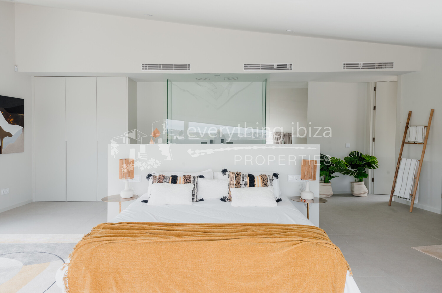 New Super Stylish Luxury Modern Villa Close to the Sea & Nearby Beaches, ref. 1732, for sale in Ibiza by everything ibiza Properties