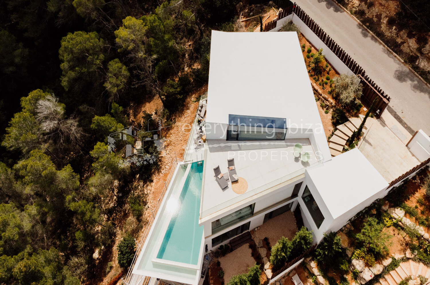 New Super Stylish Luxury Modern Villa Close to the Sea & Nearby Beaches, ref. 1732, for sale in Ibiza by everything ibiza Properties