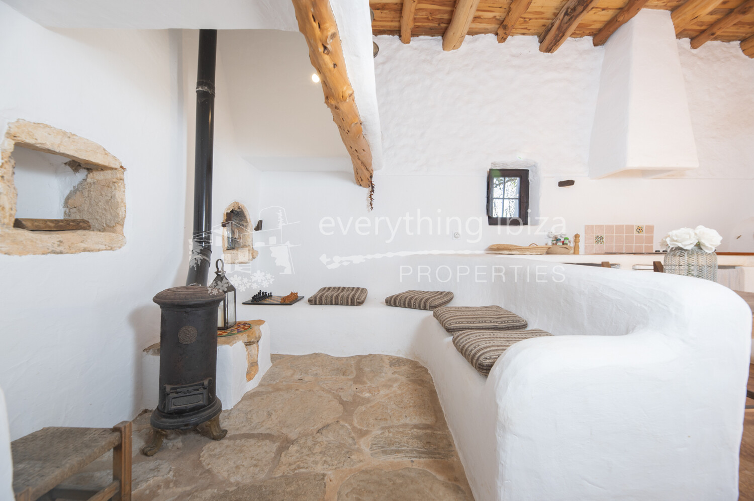 Charming Traditional Finca with Guest Cottage & Pool on a Large Rural Plot, ref. 1735, for sale in Ibiza by everything ibiza Properties