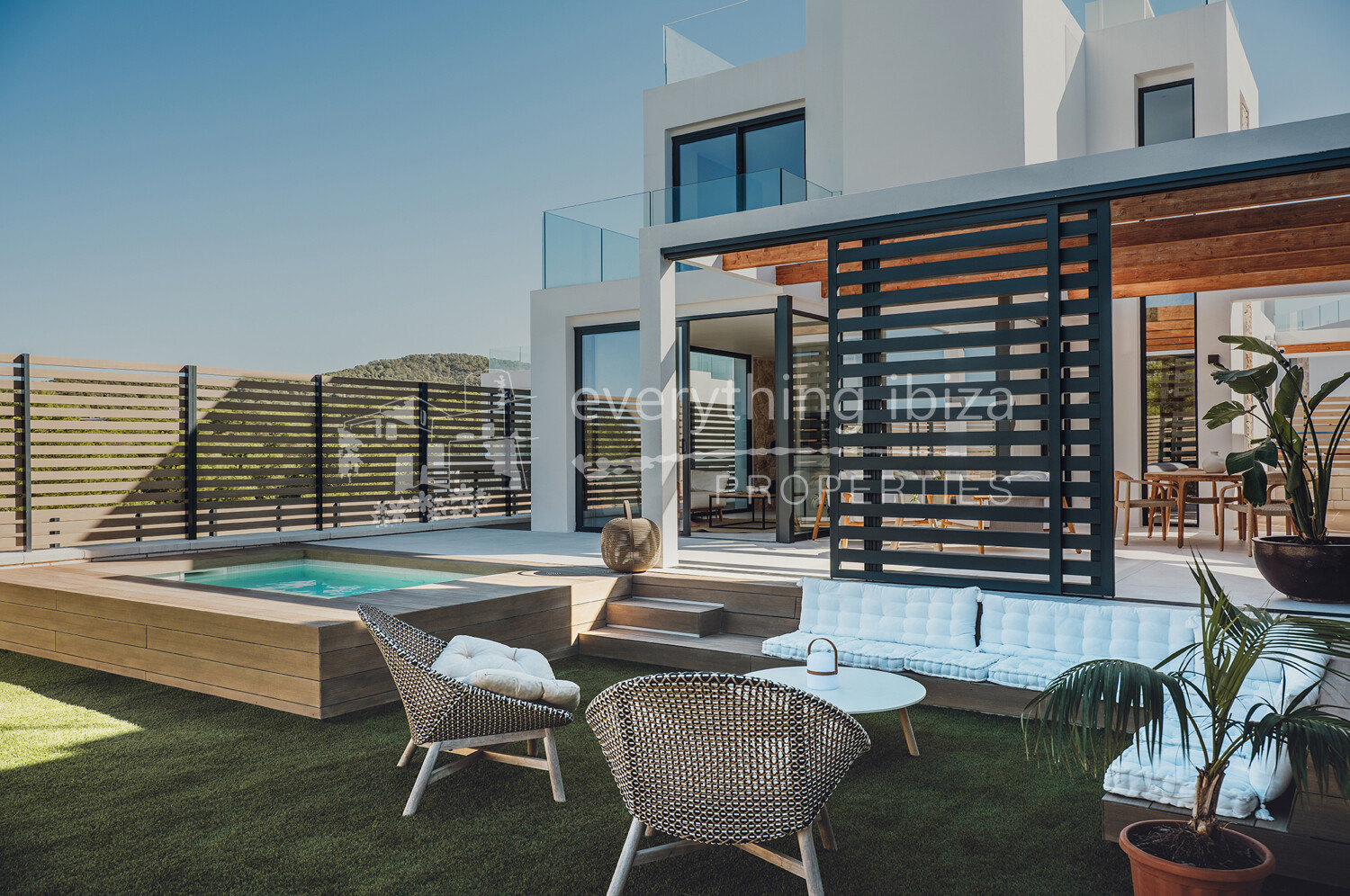 Luxury New Modern Villas Close to the Beach with Super Rooftop Views, ref. 1739, for sale in Ibiza by everything ibiza Properties