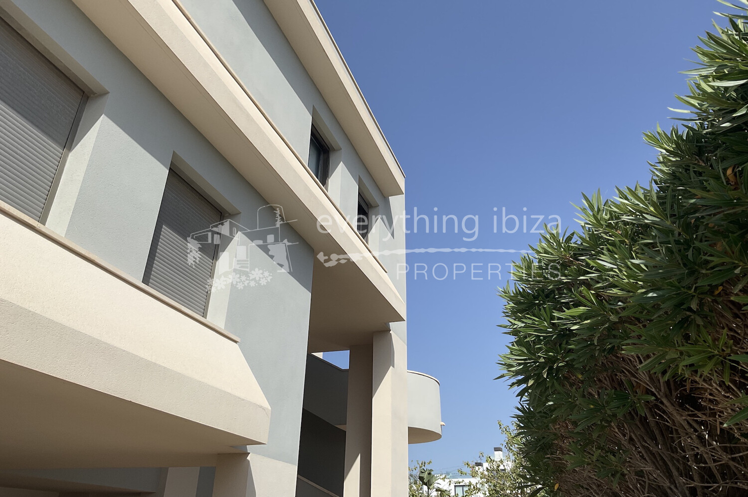 Impressive 2 Bed Apartment in Elite Complex Close to the Stunning Beach, ref. 1744, for sale in Ibiza by everything ibiza Properties