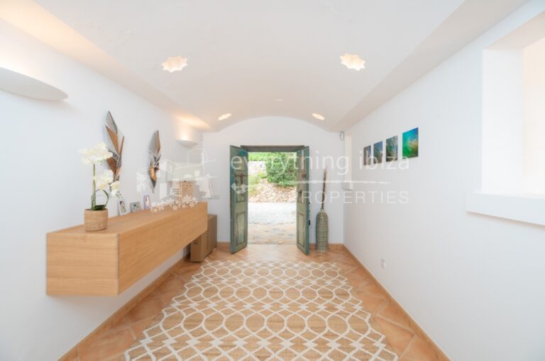 Exquisitely Renovated 5 Bedroom Villa with Breathtaking Panoramic Views, ref. 1745, for sale in Ibiza by everything ibiza Properties