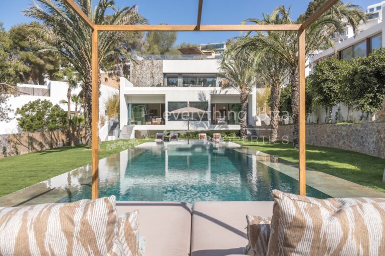 New Bali Styled Luxury Villa with Two Pools & Amazing Panoramic Views, ref. 1746, for sale in Ibiza by everything ibiza Properties