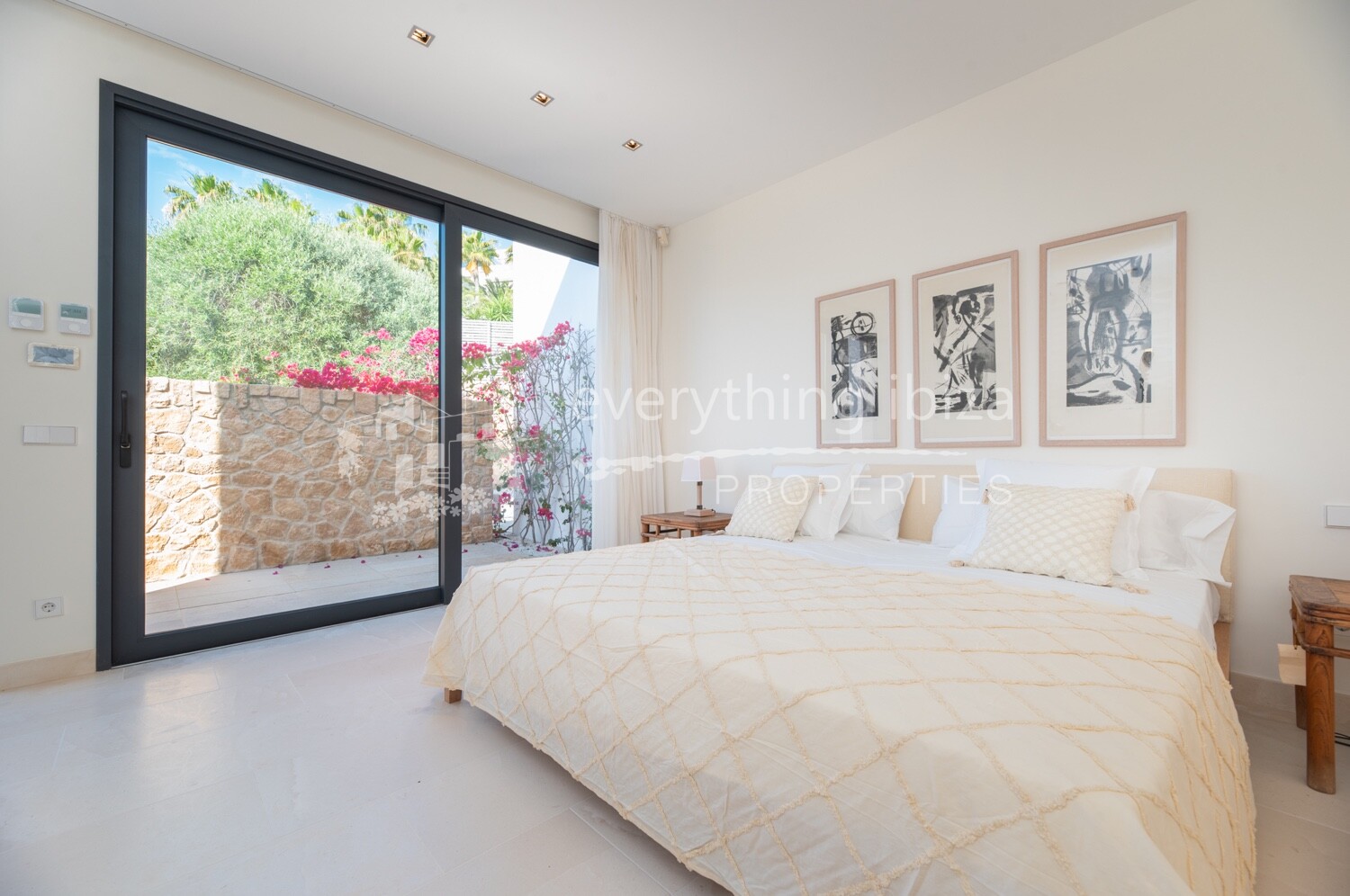 Luxurious Contemporary Villa in an Exclusive Area with Super Sea Views, ref. 1749, for sale in Ibiza by everything ibiza Properties