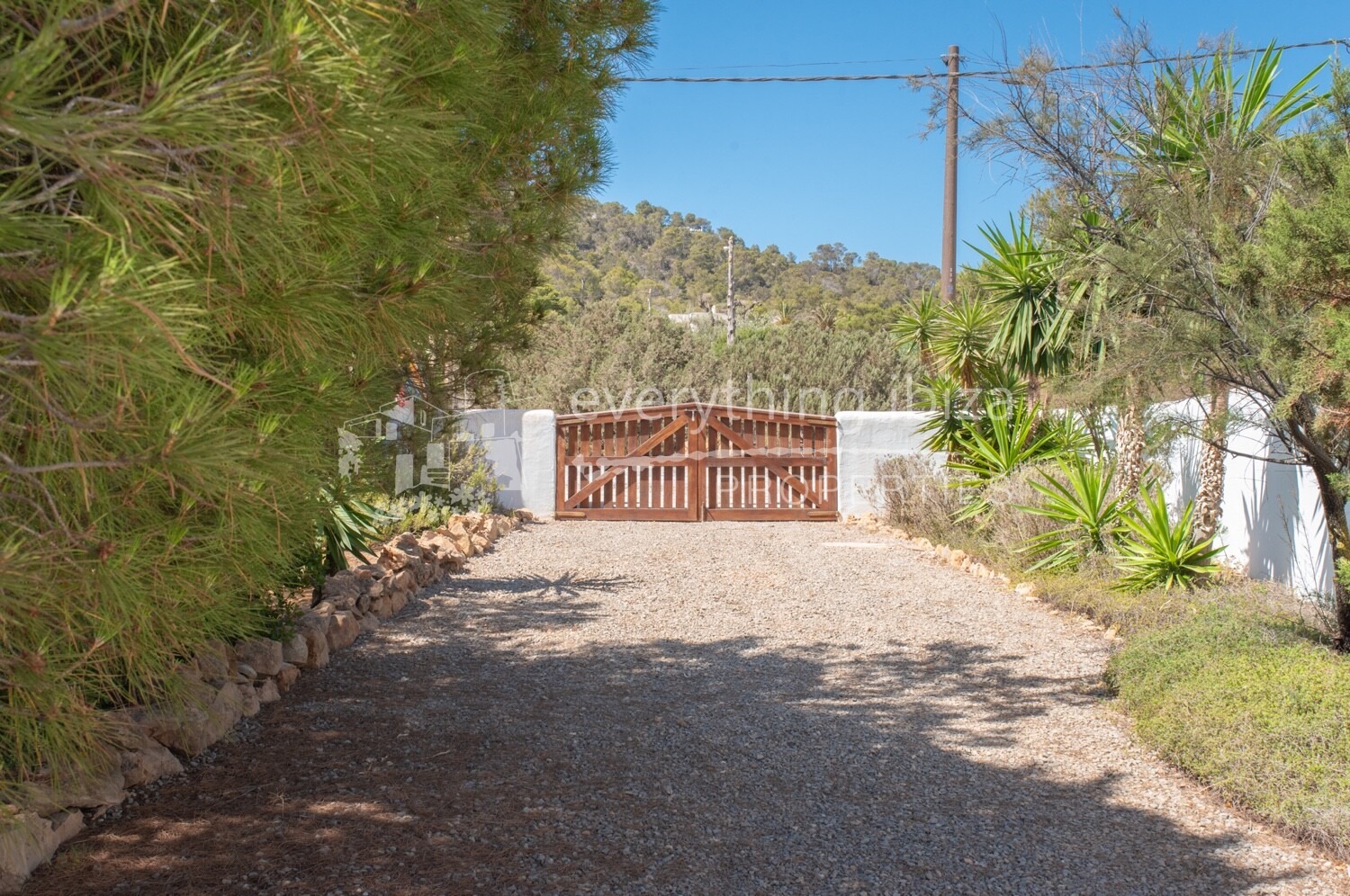 Magnificent Country Villa with Mesmerising Sunset and Es Vedra Views, ref. 1751, for sale in Ibiza by everything ibiza Properties