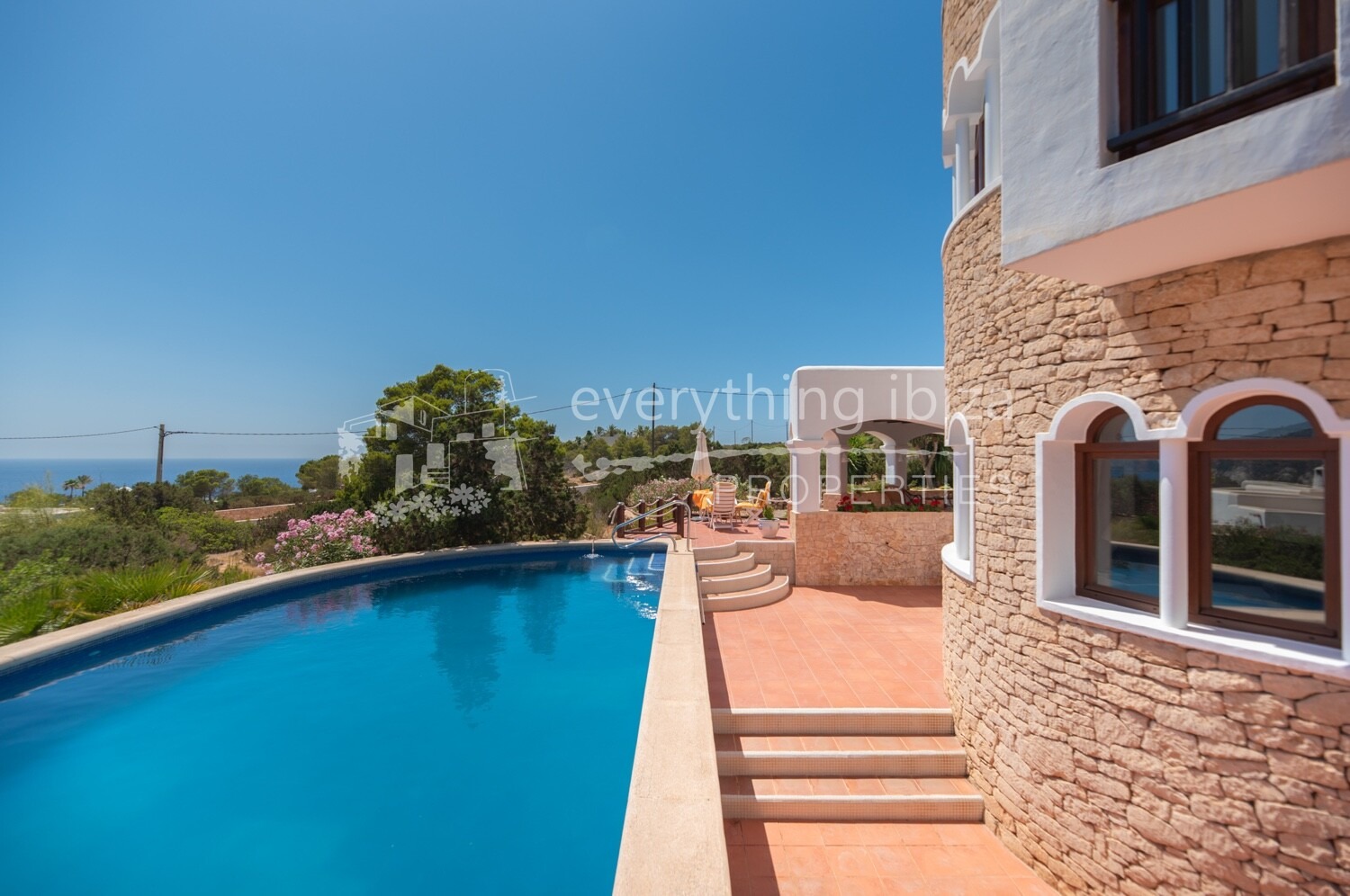 Magnificent Country Villa with Mesmerising Sunset and Es Vedra Views, ref. 1751, for sale in Ibiza by everything ibiza Properties