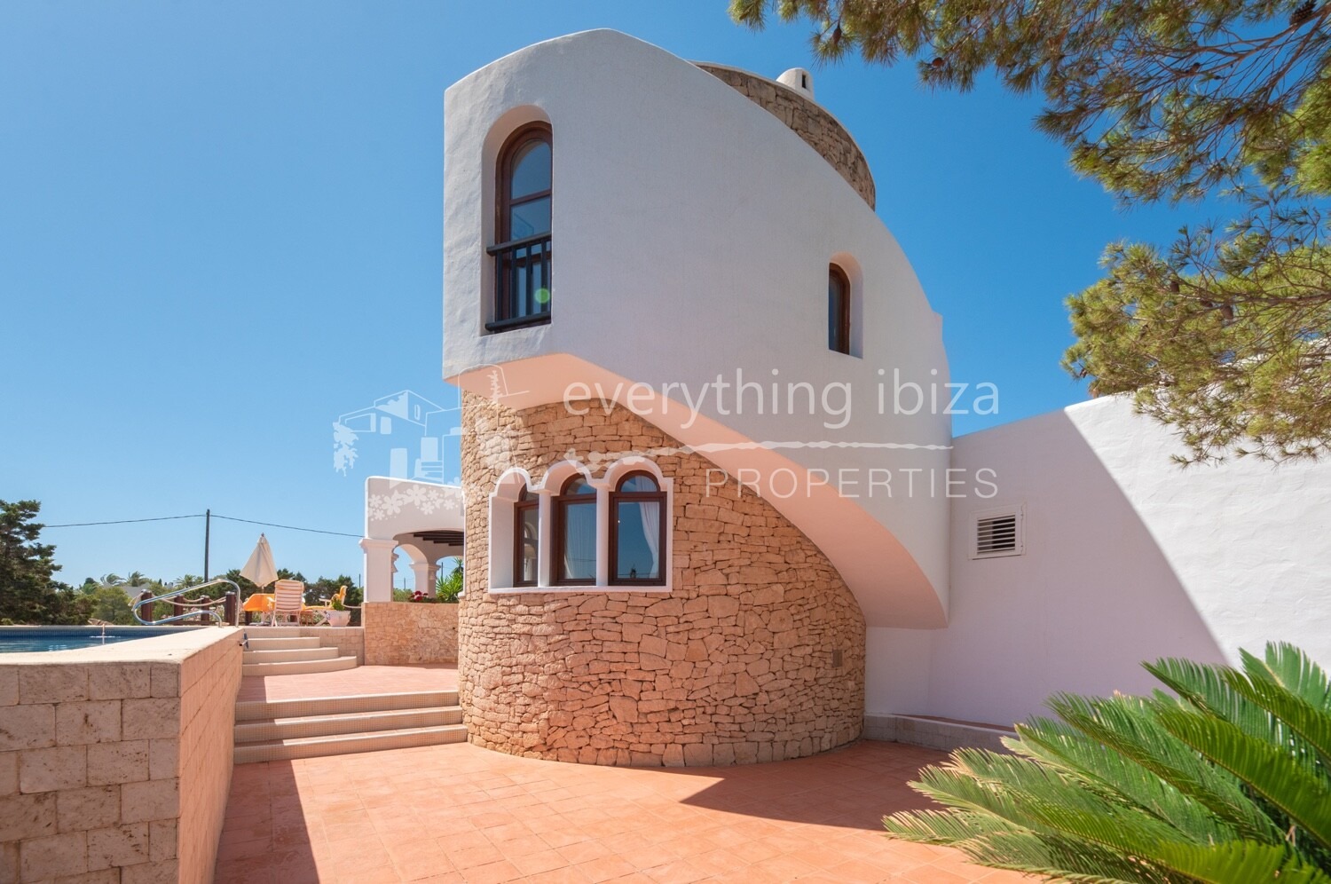 Magnificent Country Villa with Mesmerising Sunset and Es Vedra Views, ref. 1751, for sale in Ibiza by everything ibiza Properties