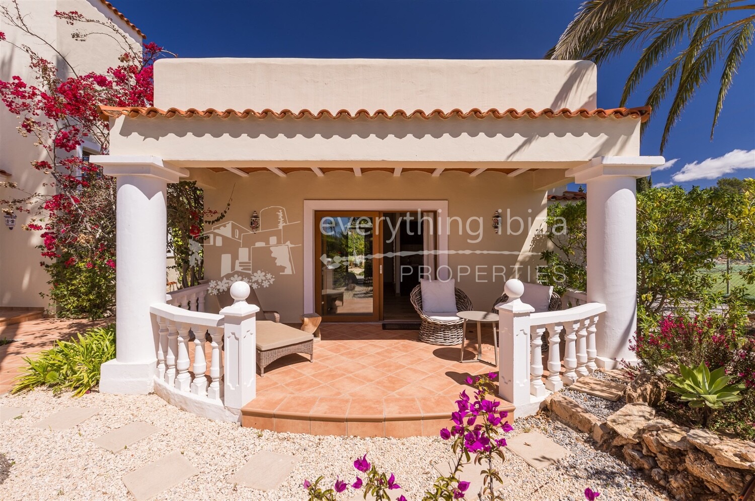 Elegant, Luxury Detached Villa in a Peaceful Rural Setting Close to San Jordi, ref. 1757, for sale in Ibiza by everything ibiza Properties