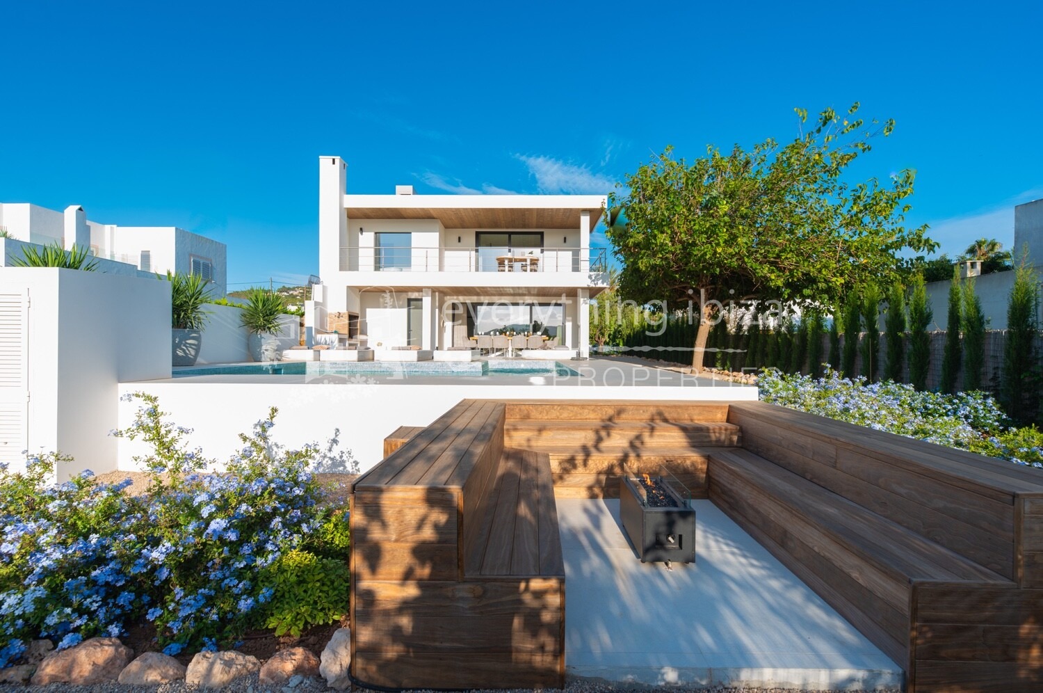 Cosmopolitan Luxury Chic Villa with Private Pool and Tourist Rental License, ref. 1765, for sale in Ibiza by everything ibiza Properties