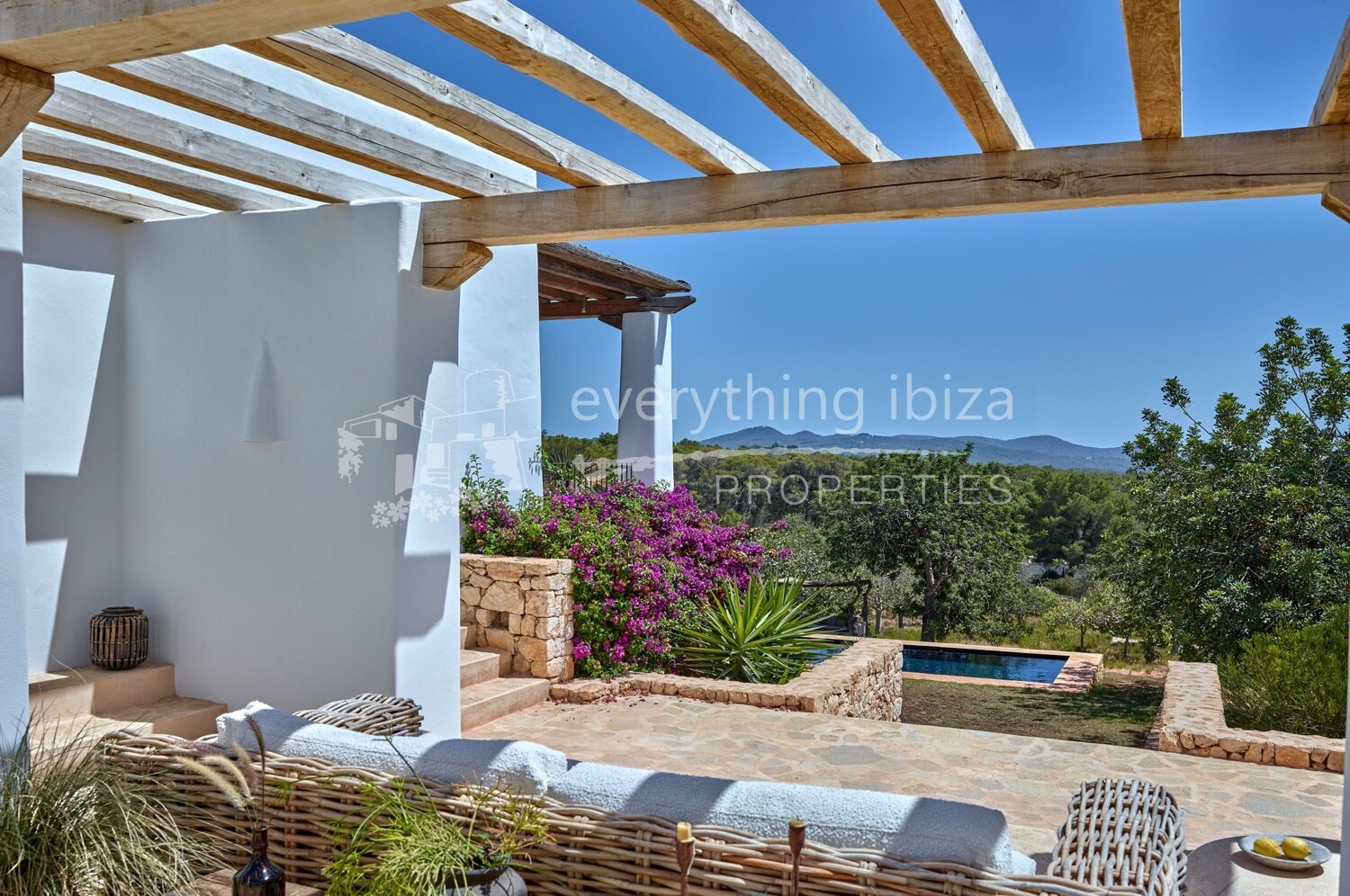 Stylish Luxurious Blakstad Finca on a Large Rural Plot Close to Santa Gertrudis, ref. 1763, for sale in Ibiza by everything ibiza Properties