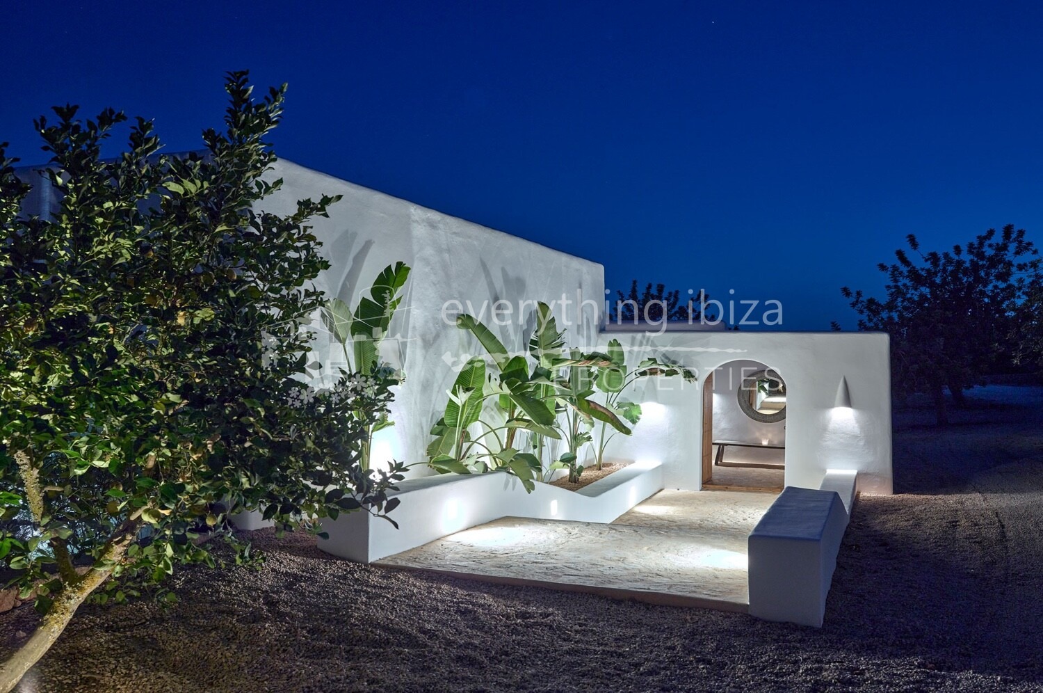 Stylish Luxurious Blakstad Finca on a Large Rural Plot Close to Santa Gertrudis, ref. 1763, for sale in Ibiza by everything ibiza Properties