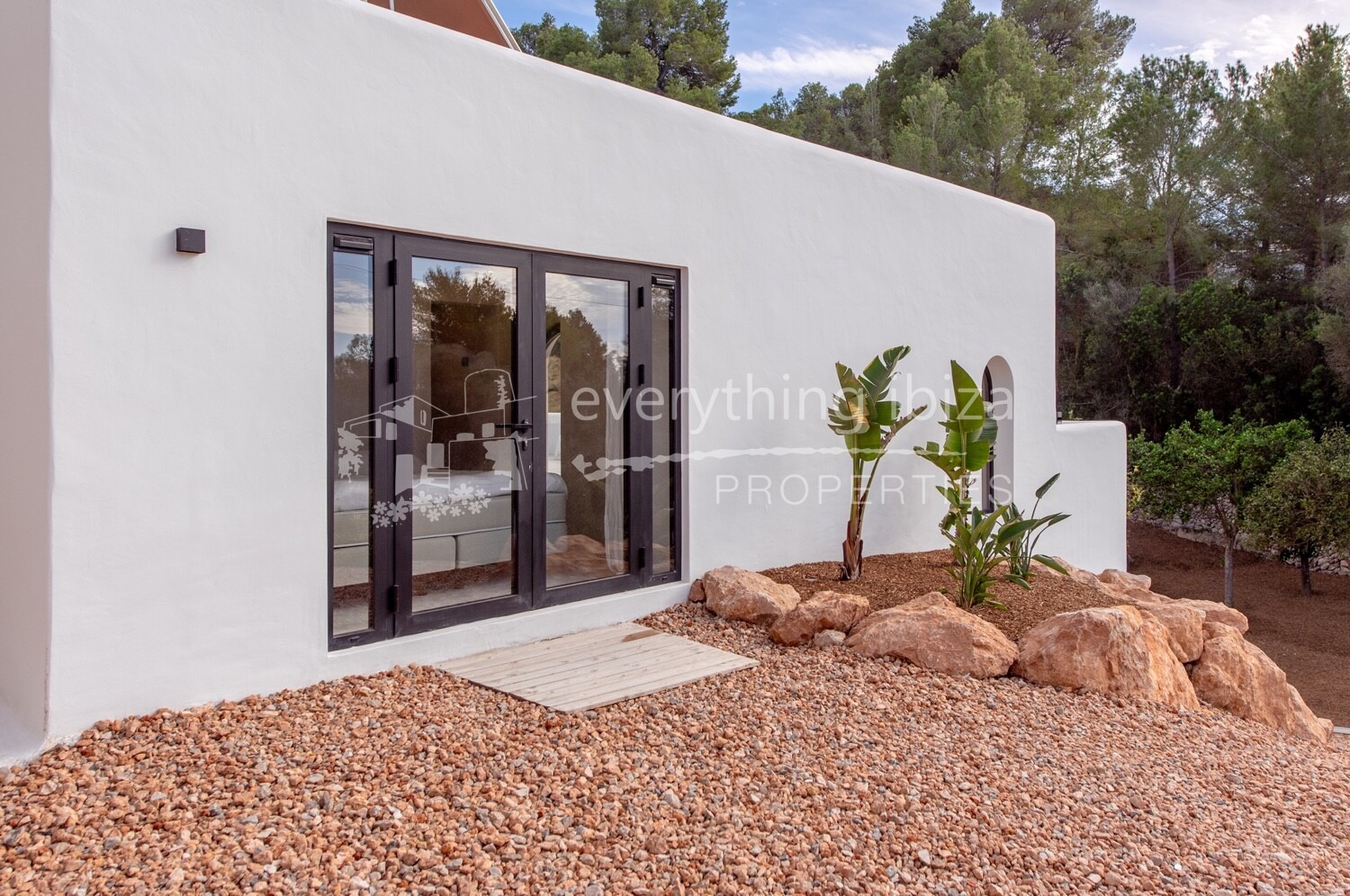 Exquisite Newly Renovated Villa with Panoramic Valley Views Close to Santa Eulalia, ref. 1764, for sale in Ibiza by everything ibiza Properties