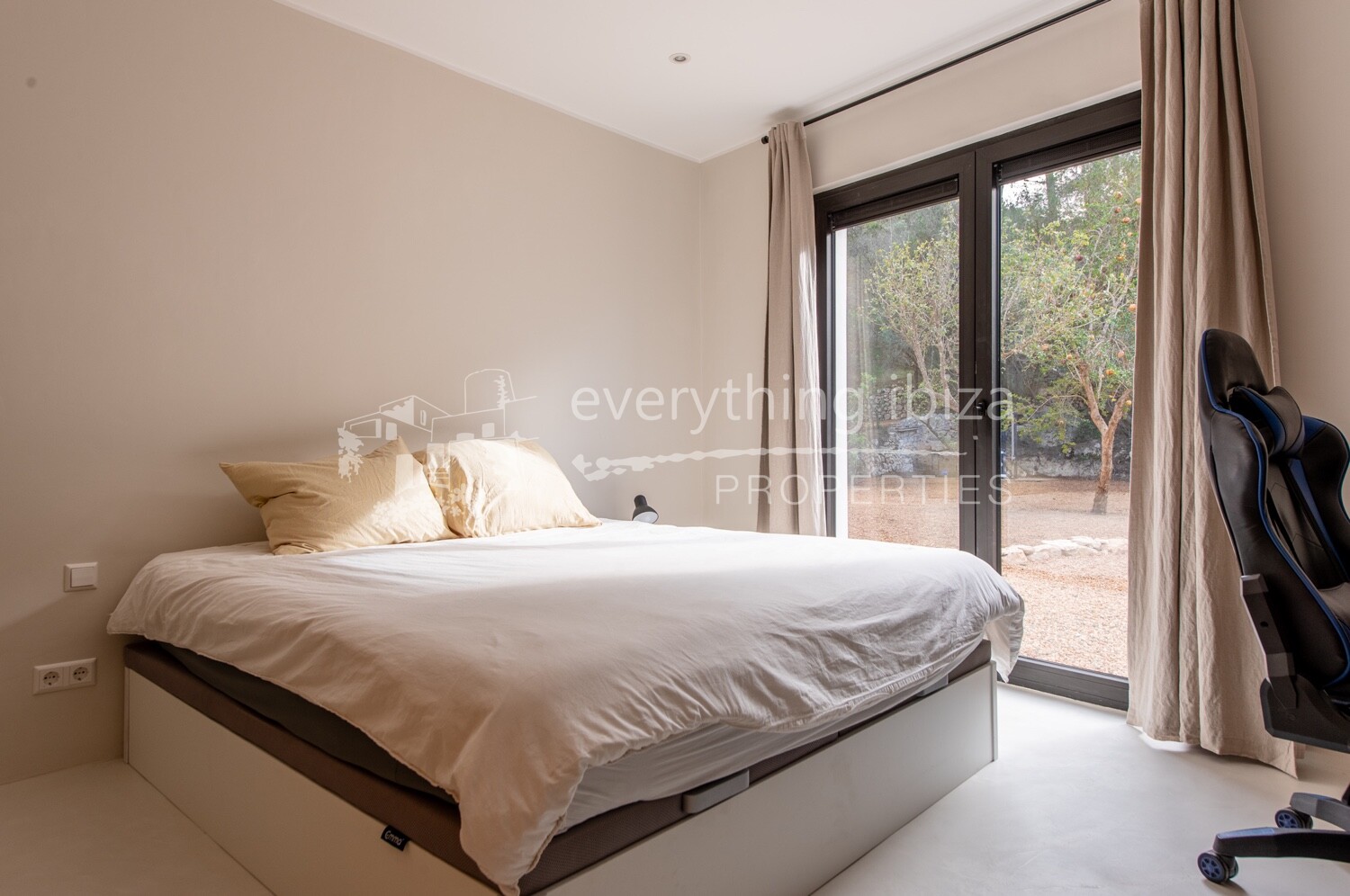 Exquisite Newly Renovated Villa with Panoramic Valley Views Close to Santa Eulalia, ref. 1764, for sale in Ibiza by everything ibiza Properties