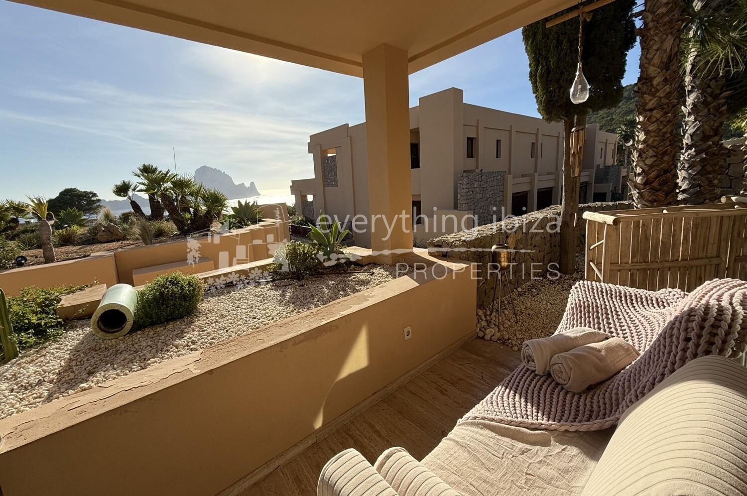 Elegant Sea Facing Apartment with Breathtaking Sea and Es Vedra Views, ref. 1777, for sale in Ibiza by everything ibiza Properties